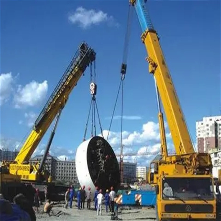 东方华侨农场起重机租赁服务的价格及注意事项