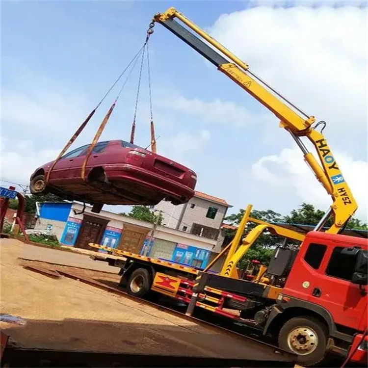 东方华侨农场吊车救援小汽车怎么吊