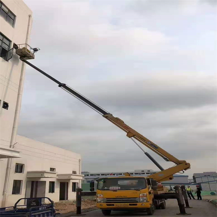 东方华侨农场附近高空车出租|市政施工/设备安装专用|随叫随到|亿立达设备租赁